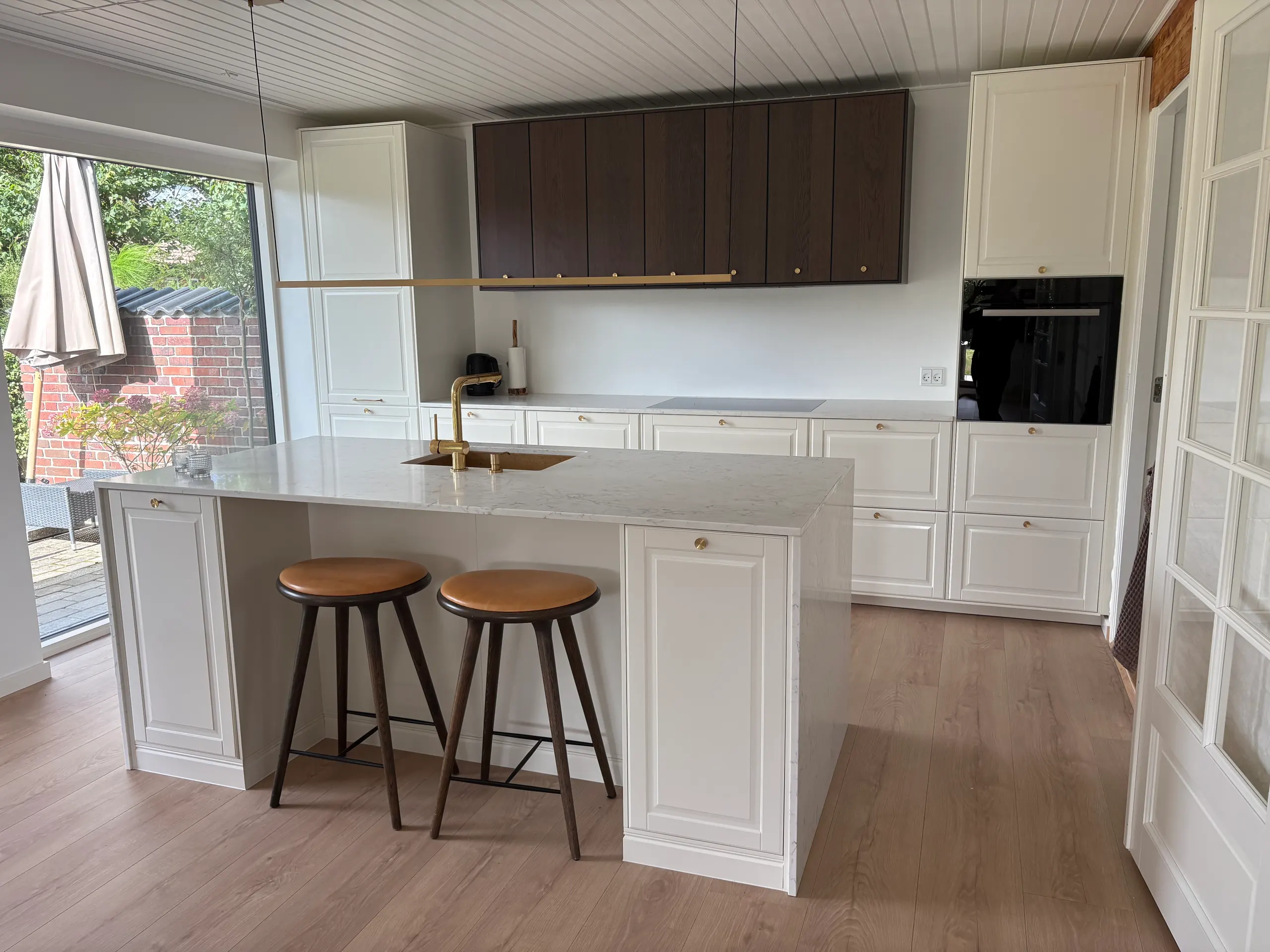 Technistone Mystery White bänkskiva i köket